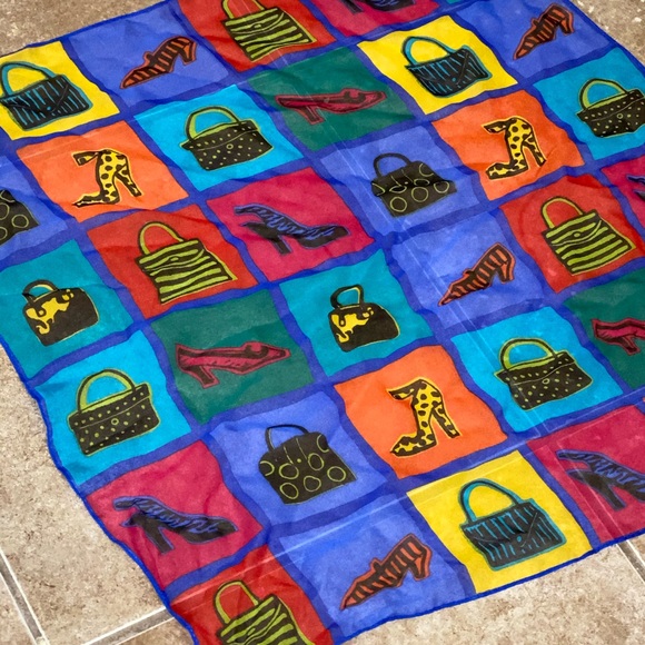 🚨SOLD on LIVE🚨𝙿𝚄𝚁𝚂𝙴,𝙷𝙴𝙴𝙻𝚂 𝚂𝙲𝙰𝚁𝚅𝙴 - Picture 4 of 4